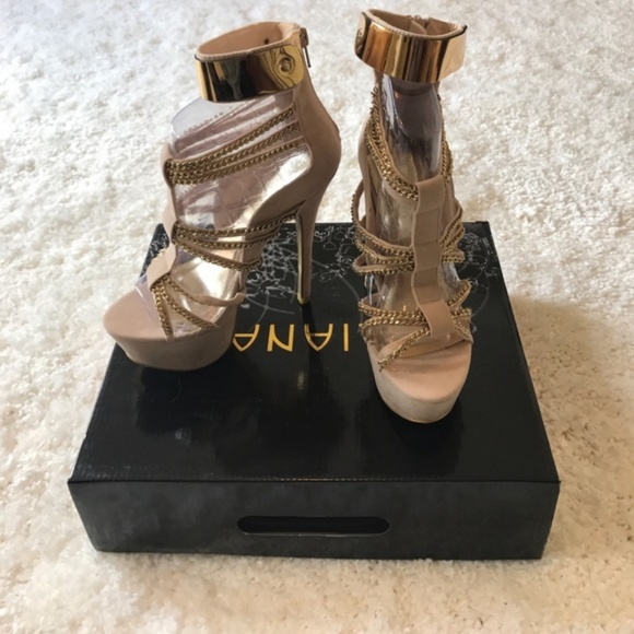 New Liliana Nude gold Chain platform Heel - Picture 2 of 4